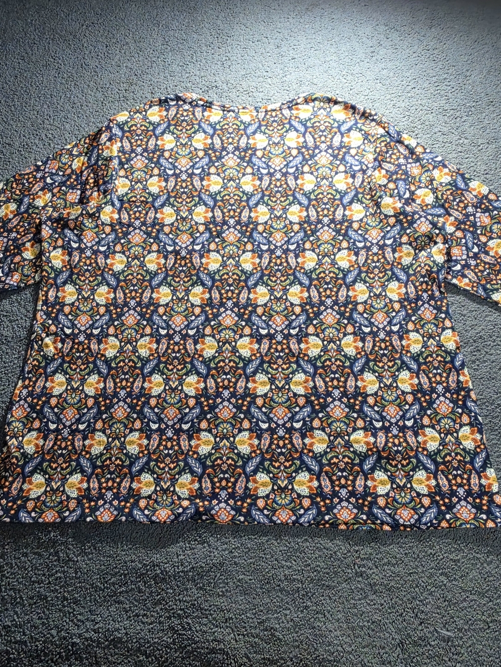 The Classic Navy Floral-Print Button Front Tunic 3x
